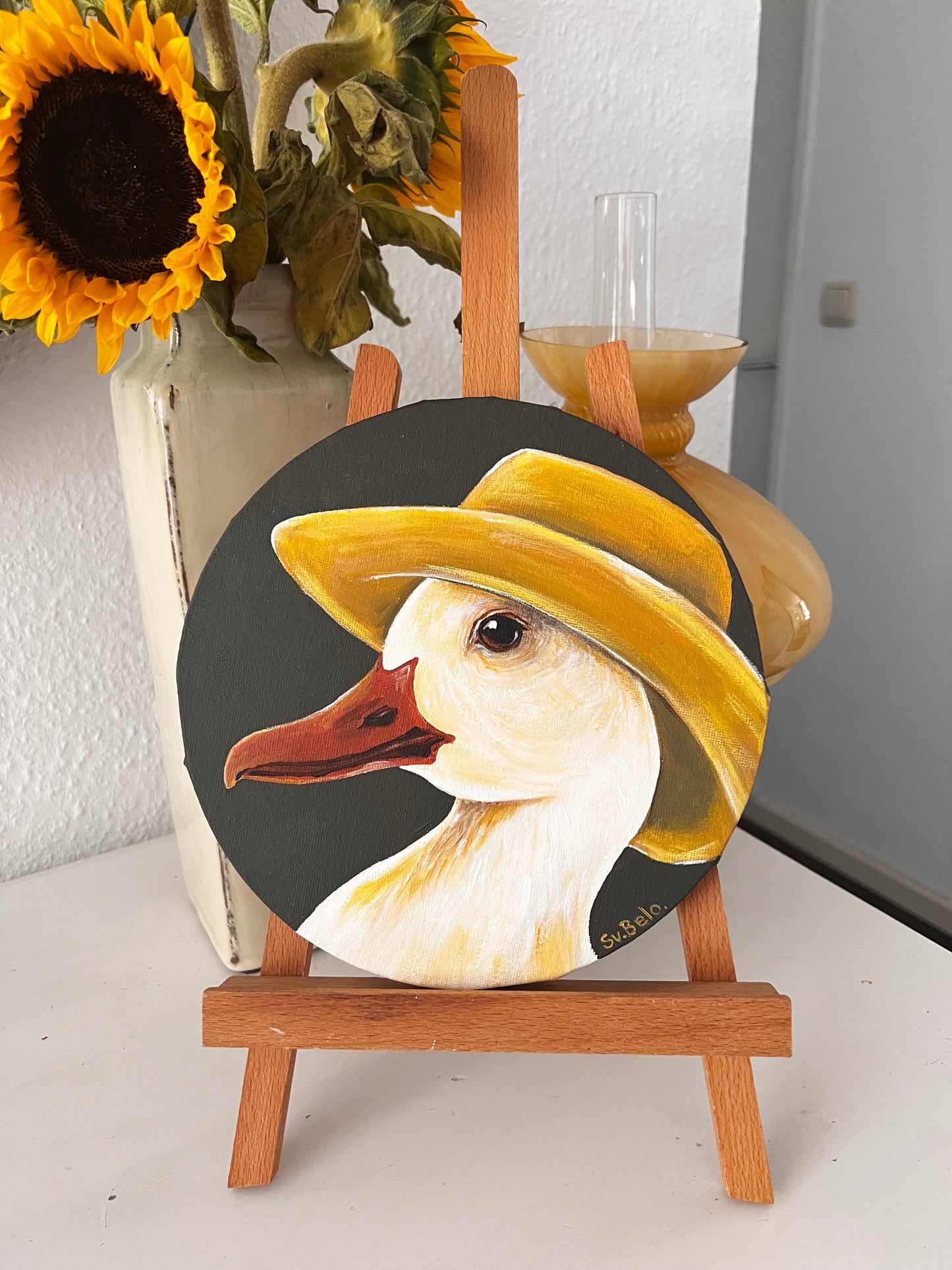 “Whimsical Duck in Yellow Hat” 20 cm Round Folk Art Acrylic Painting