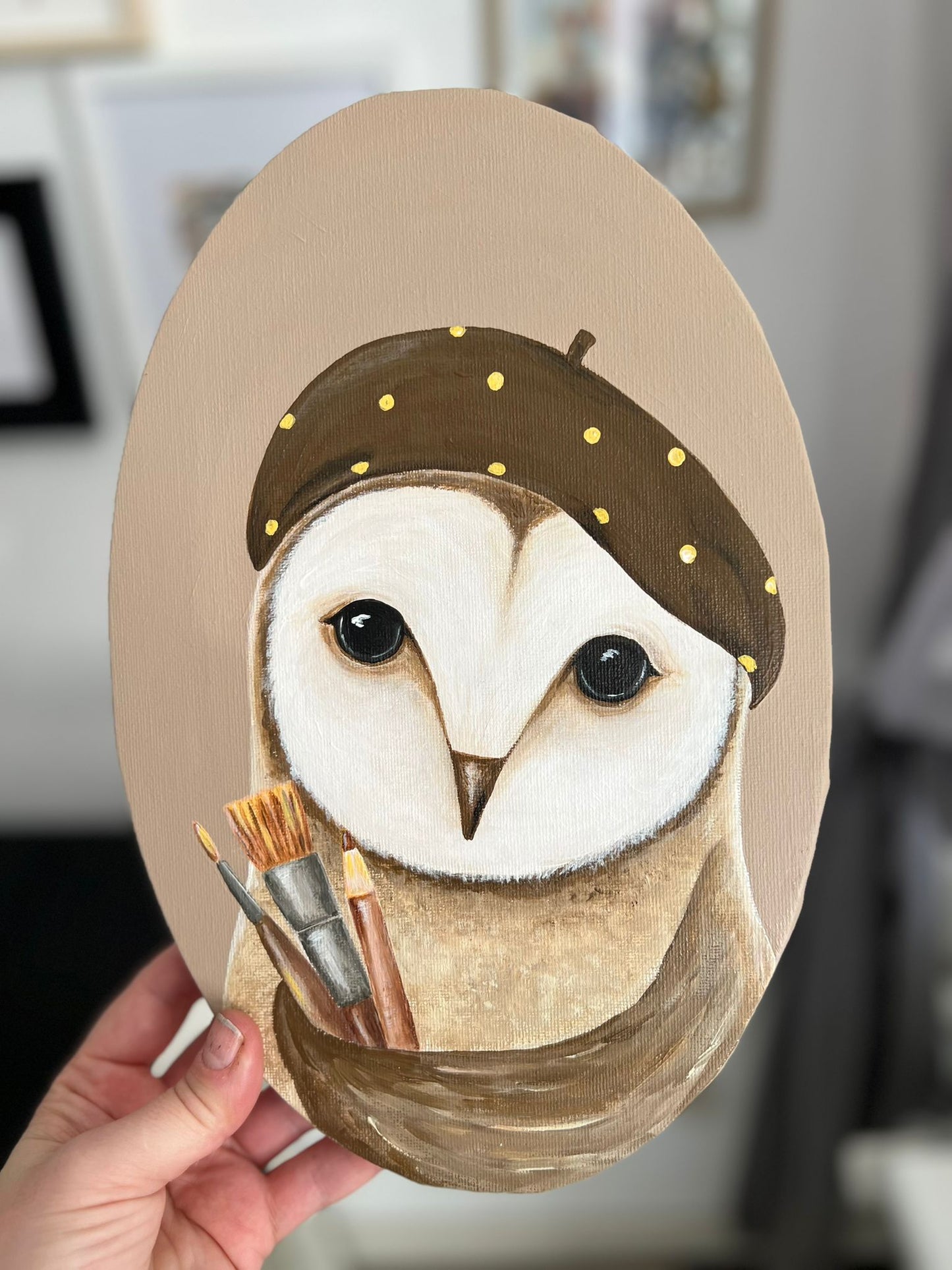 Young Artist Owl. Acrylic painting on canvas, oval, 20*30 cm. Gift idea, wall decoration, country house decor.